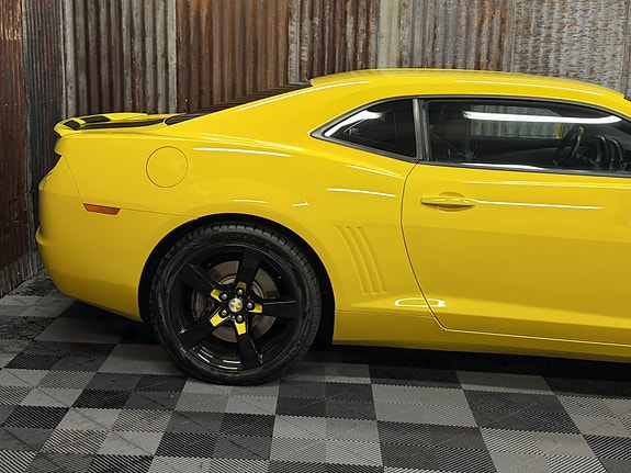 Chevrolet Camaro 4 of 30