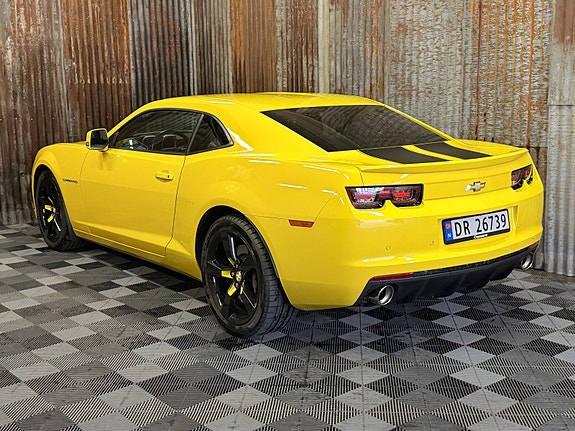 Chevrolet Camaro 9 of 30