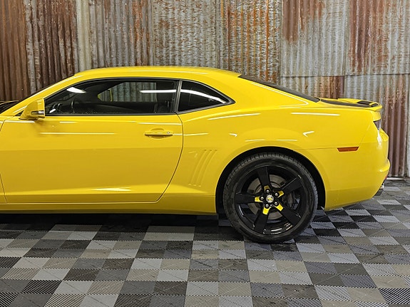 Chevrolet Camaro 11 of 30
