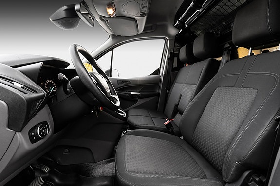 Ford Transit Connect 18 of 24