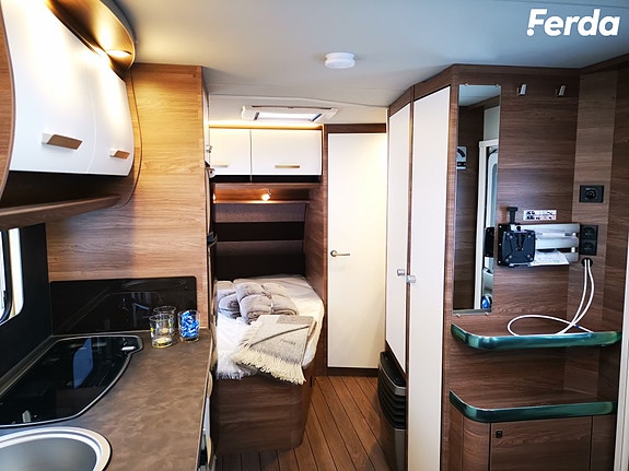 Knaus Sport 500 FU Silver selection 8 of 11