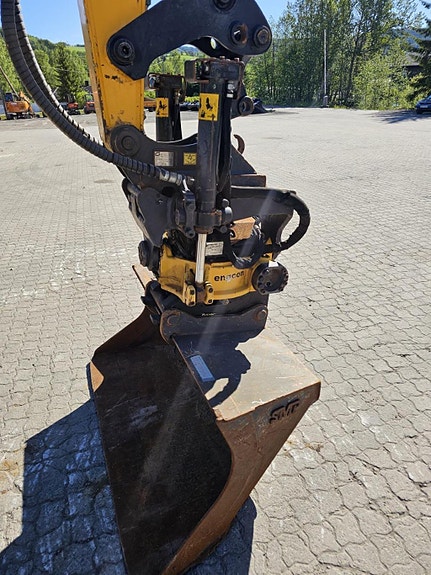 JCB 100 c-1 16 of 20