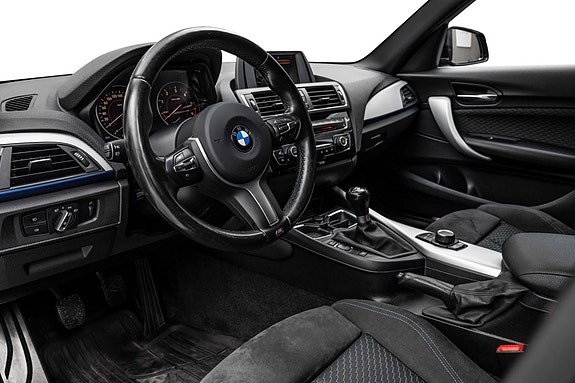 BMW 118d 14 of 29
