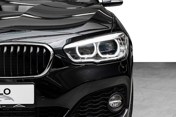 BMW 118d 4 of 29