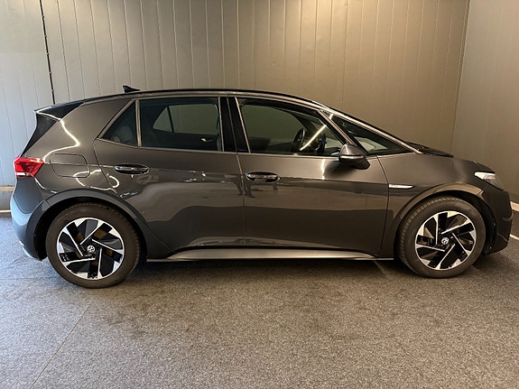 Volkswagen ID.3 4 of 21