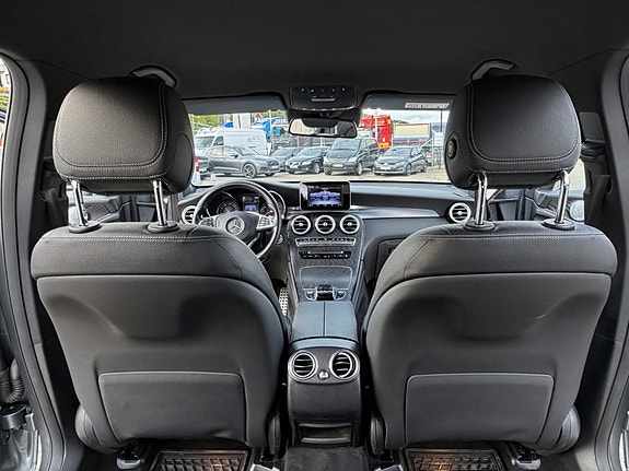 Mercedes-Benz GLC350 e 12 of 13