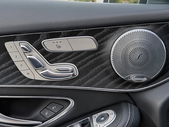 Mercedes-Benz GLC350 e 7 of 13
