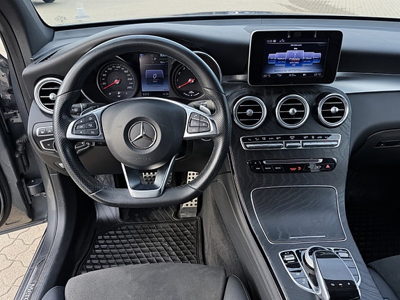 Mercedes-Benz GLC350 e 6 of 13