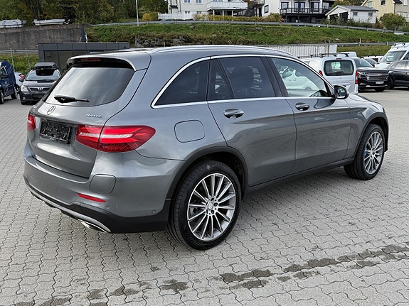 Mercedes-Benz GLC350 e 3 of 13
