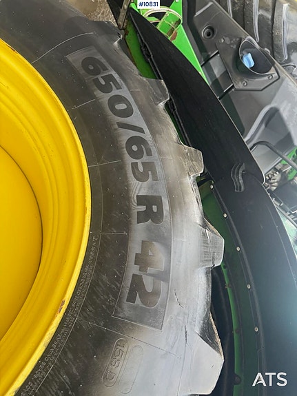 John Deere 6215R - Trima frontlaster 26 of 30