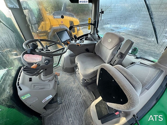 John Deere 6215R - Trima frontlaster 16 of 30