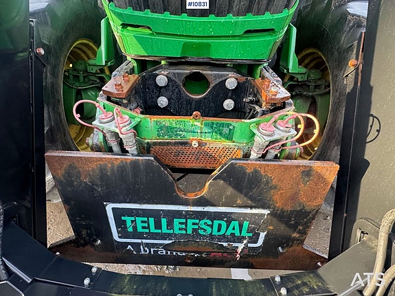 John Deere 6215R - Trima frontlaster 6 of 30
