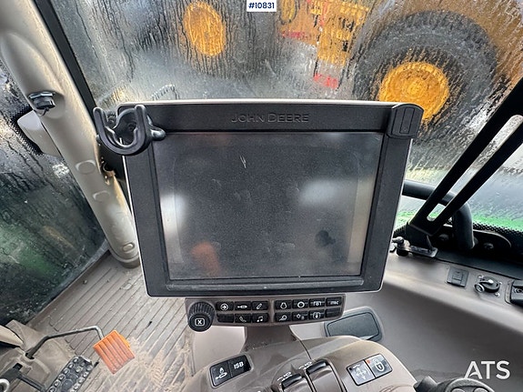 John Deere 6215R - Trima frontlaster 20 of 30
