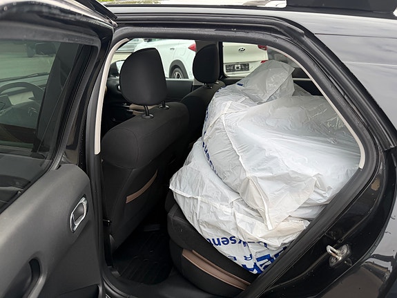 Citroen C4 Cactus 27 of 30