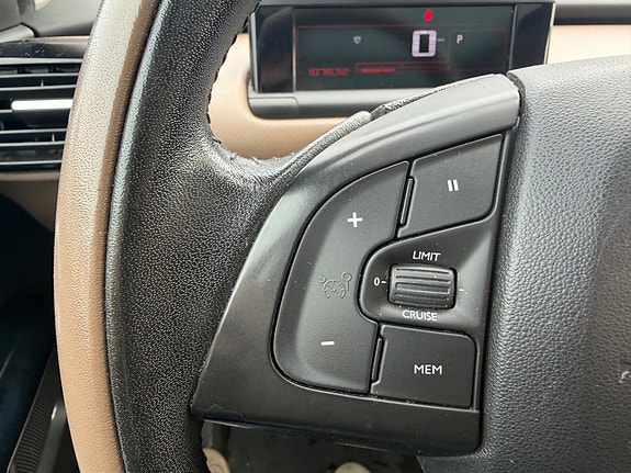 Citroen C4 Cactus 16 of 30