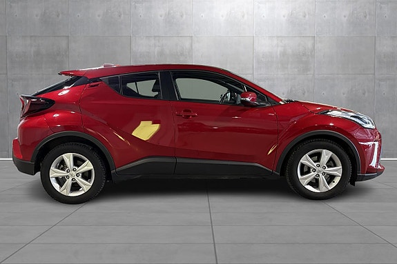 Toyota C-HR 6 of 19