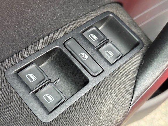 Volkswagen Polo 18 of 23