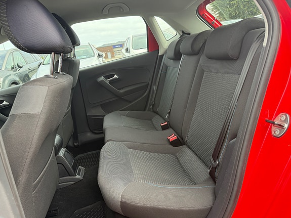 Volkswagen Polo 22 of 23