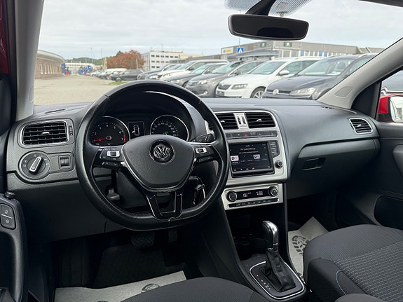Volkswagen Polo 11 of 23