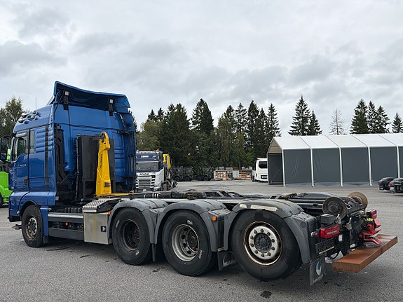 MAN TGX 35.580 8X4-4 BL 7 of 24