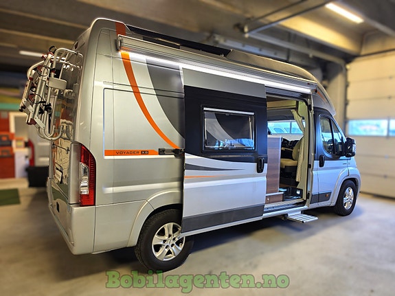 Neo Traveller Voyager XS | 150 hk / Lav km / Vinterpakke / Truma Combi Diesel / Solcelle / Lithium / Sykkelstativ / Ryggekamera +++ 2 of 30