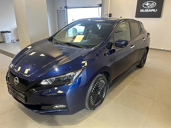 Nissan Leaf 2 of 11