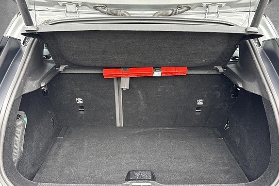Volvo EX30 24 of 27