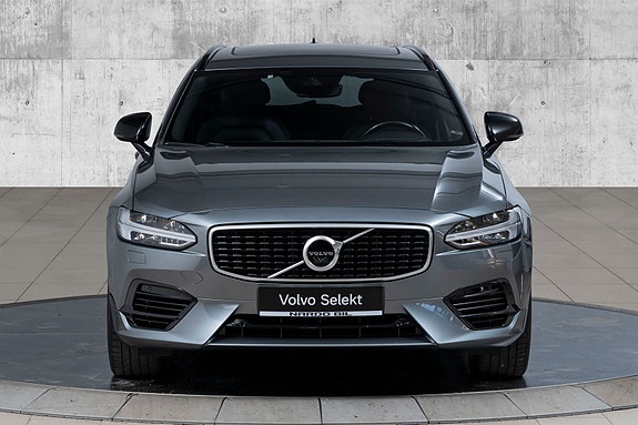 Volvo V90 3 of 30
