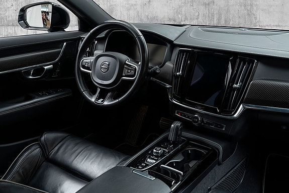 Volvo V90 14 of 30