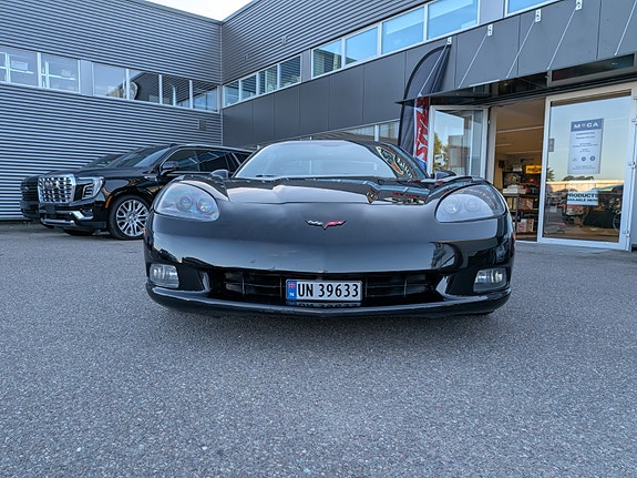 Chevrolet Corvette 13 of 30