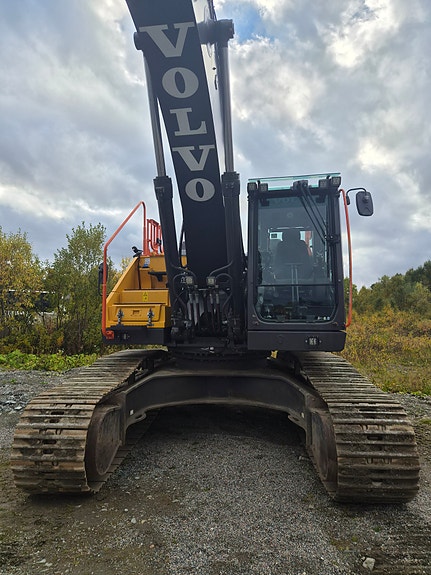 Volvo EC300EL 9 of 22