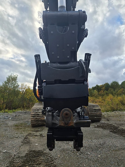 Volvo EC300EL 15 of 22