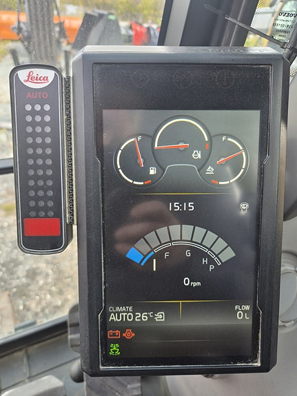 Volvo EC300EL 16 of 22