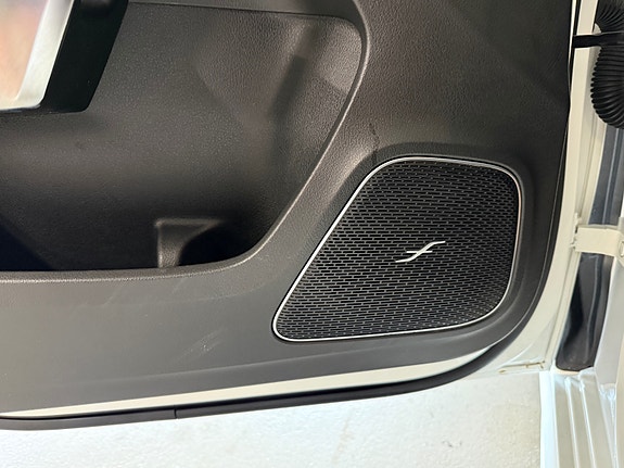 Mercedes-Benz A200 14 of 19