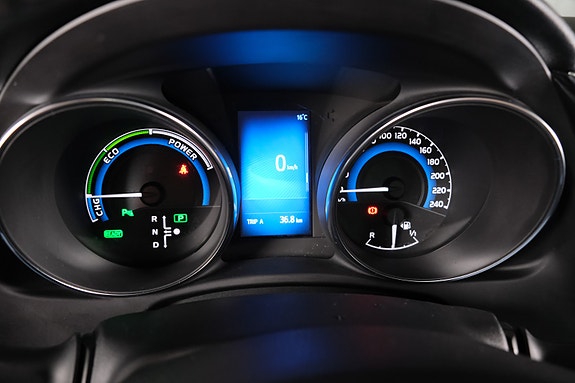 Toyota Auris 11 of 29