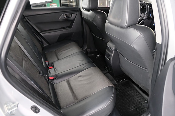 Toyota Auris 23 of 29