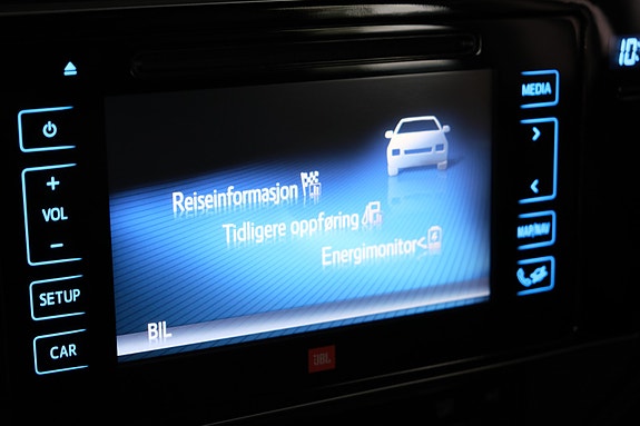 Toyota Auris 14 of 29