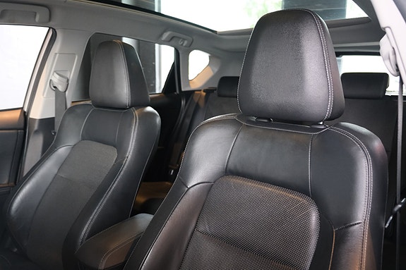 Toyota Auris 7 of 29