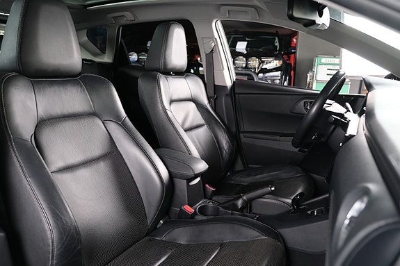 Toyota Auris 22 of 29