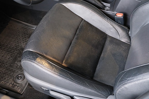 Toyota Auris 9 of 29