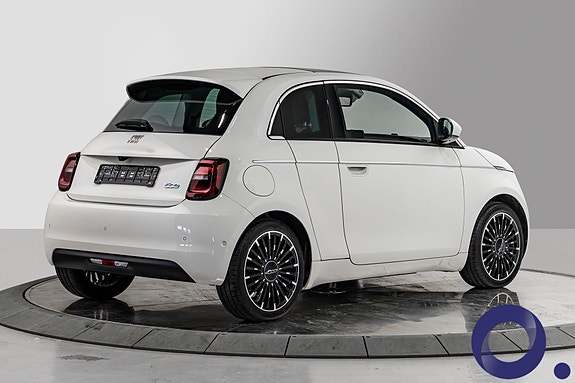 Fiat 500e 7 of 25
