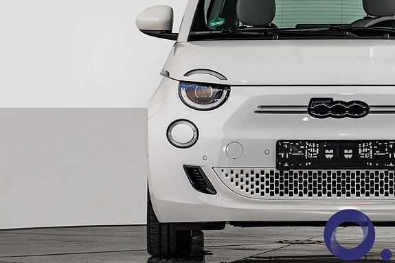 Fiat 500e 4 of 25