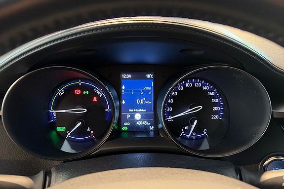 Toyota C-HR 21 of 27