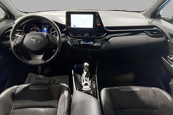 Toyota C-HR 17 of 27