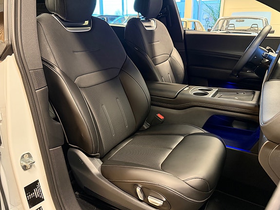 XPeng G6 21 of 23