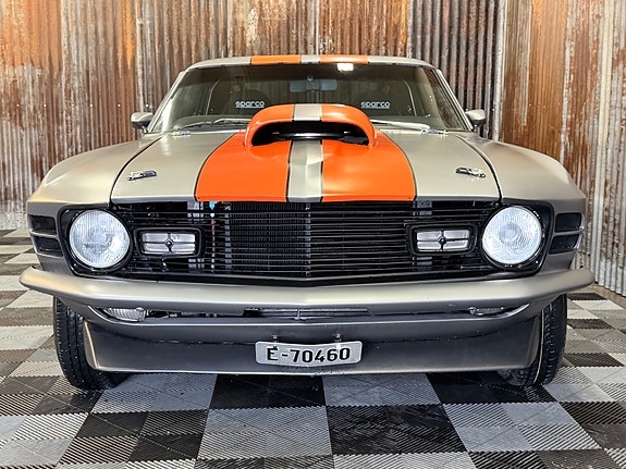 Ford Mustang 9 of 30