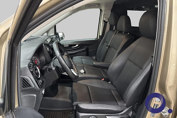 Mercedes-Benz Vito 119 11 of 17