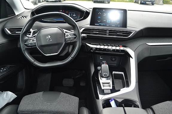 Peugeot 5008 8 of 11