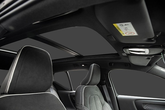Volvo XC40 23 of 30