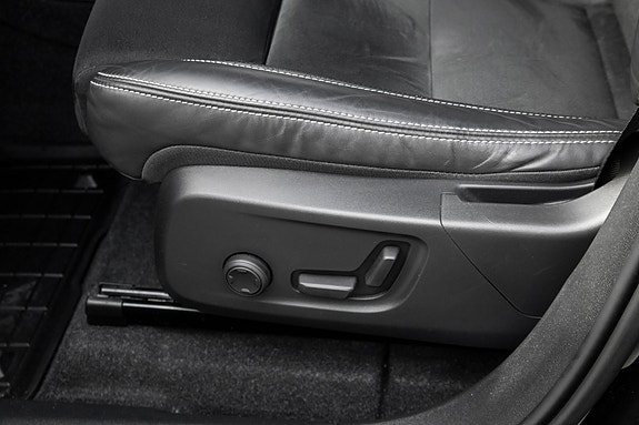 Volvo XC40 20 of 30
